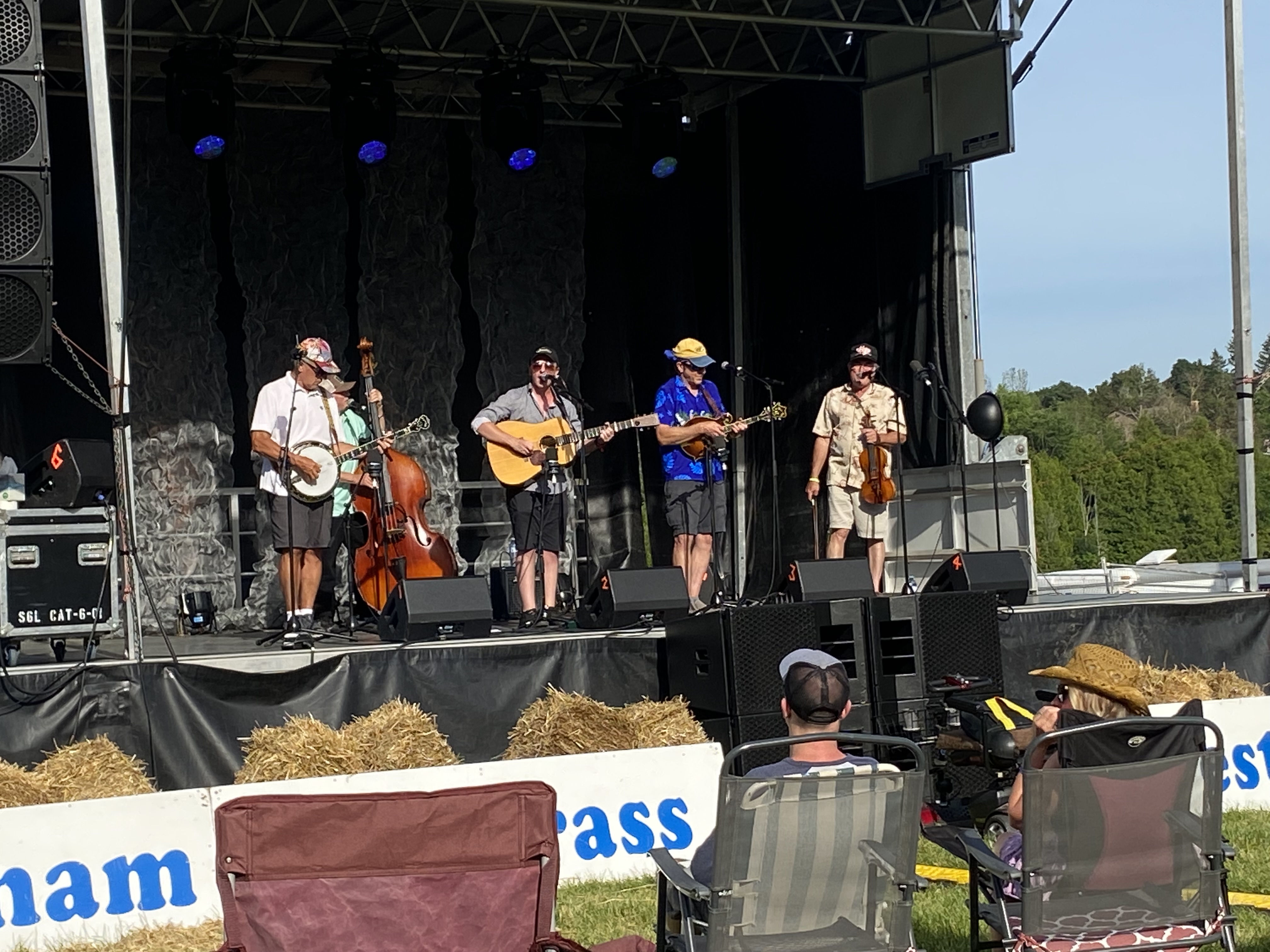 Tottenham Bluegrass Festival - in the hot sun!